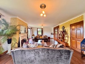 Photo 23- click for photo gallery